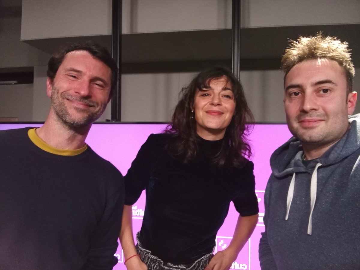 Passage sur <a href="/franceculture/">France Culture</a> sur <a href="/ScienceCQFD/">La Science, CQFD</a> avec <a href="/NatachaTriou/">Natacha Triou</a> ! Quelle pêche ! On a adoré parler conquête de l'espace, à podcaster bien sûr ! Merci à l'équipe cc <a href="/Ed_Lafabrique/">La fabrique éditions</a>
radiofrance.fr/franceculture/…