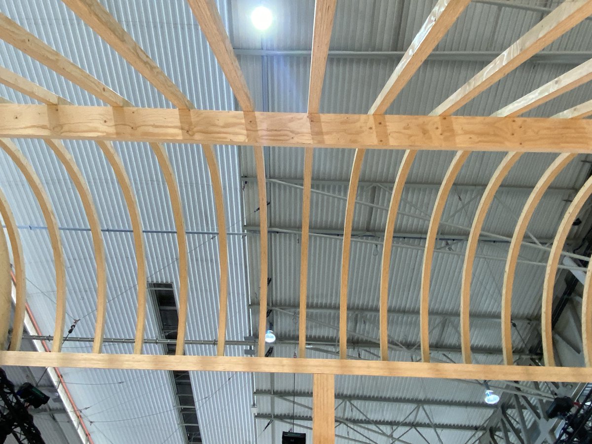 MDRsostenible's tweet photo. @Tallfusta ha realizado la labor de oficina técnica, dibujo en #Cadwork, mecanización de las piezas, premontaje en taller y montaje en feria del stand del @IAAC en el @MWCapital, el cual ha sido diseñado por los arquitectos Daniel Ibáñez y Vicente Guallard https://t.co/3iDFpjZHjU https://t.co/yVGwarcMtR