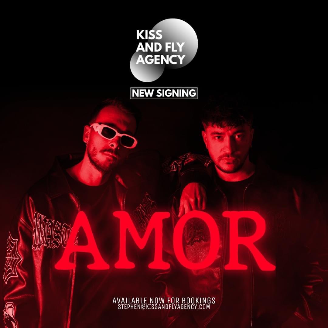 🔺 Welcome aboard AMOR 🔻 

AMOR est un nouveau concept de soirée composé par les DJs Blanc (Julien Geloen) &amp; Dark (Darko)
Chaque performance est une expérience immersive alliant l’afro-house et la melodic techno, où les sons captivants se marient à des effets visuels envoûtants