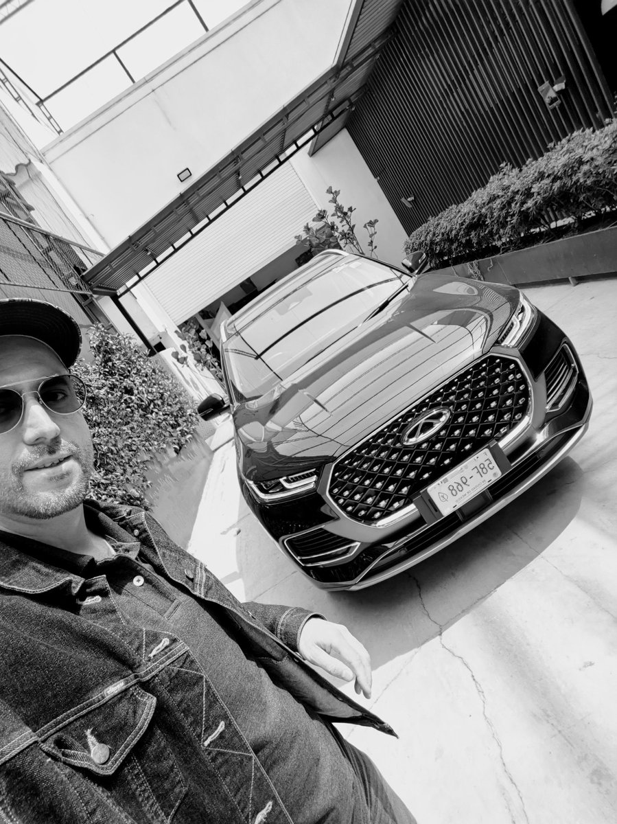 Una del otro día, con la visita de la Chirey. 😅