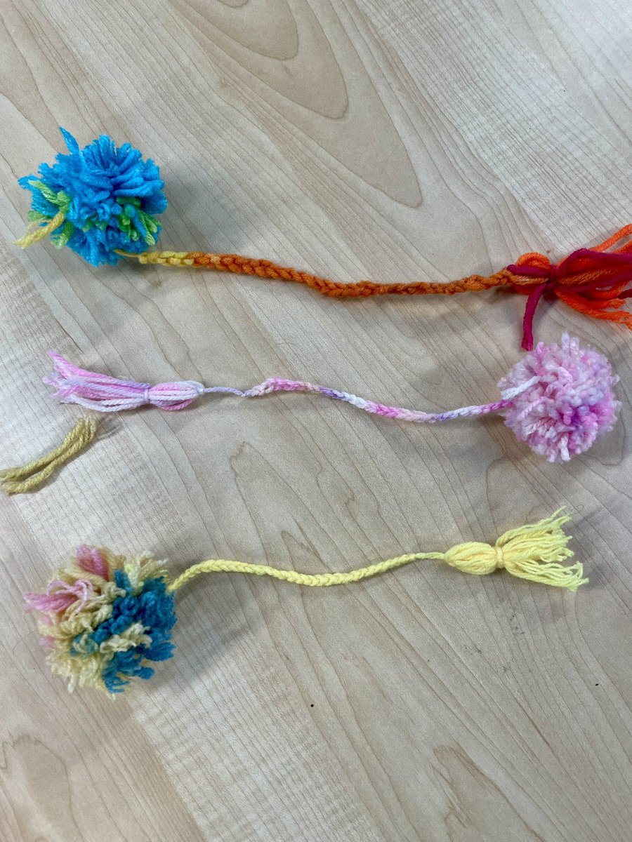 Mrs Roberts tweet media