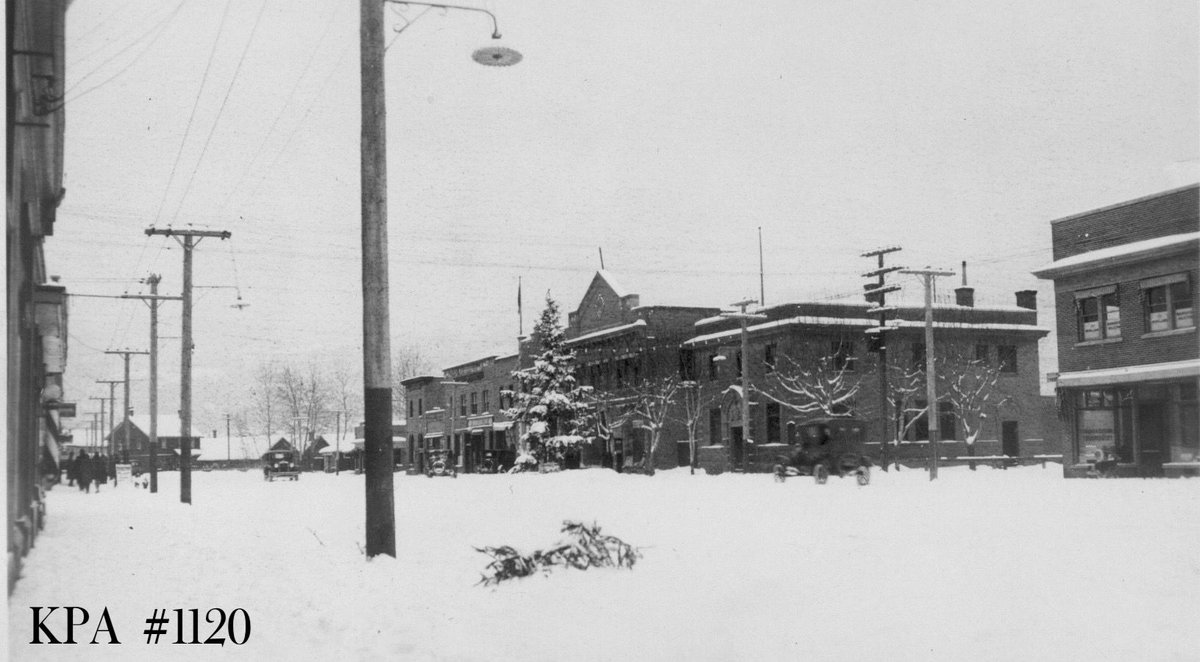 View of businesses along Bernard Avenue, between Water and Mill Street, 1920s. #WayBackWednesday