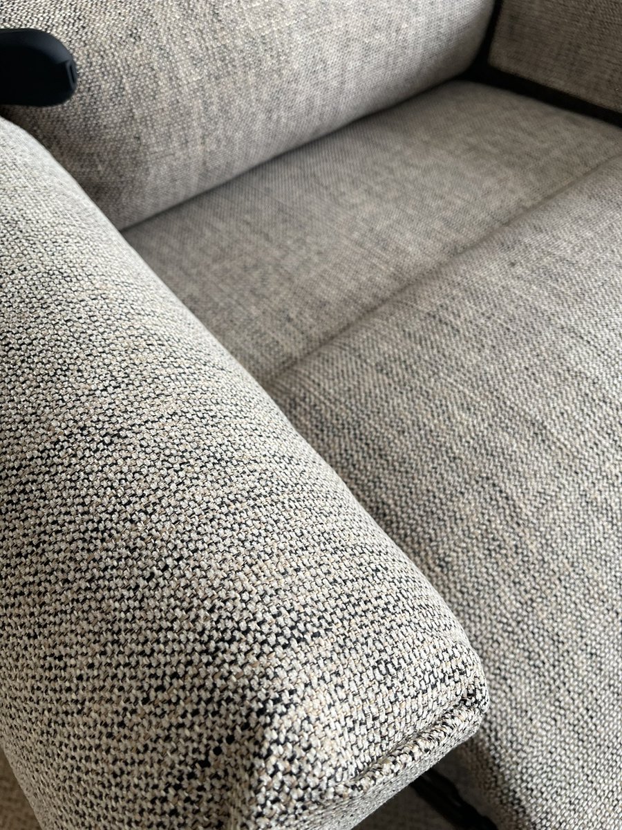 This riser recliner Dorchester waterfall back chair, in linen stone, has just been delivered to the home of a valued customer in Portadown

If you are interested in viewing the range of rise and recline chairs available at Bann Mobility visit our Craigavon show room