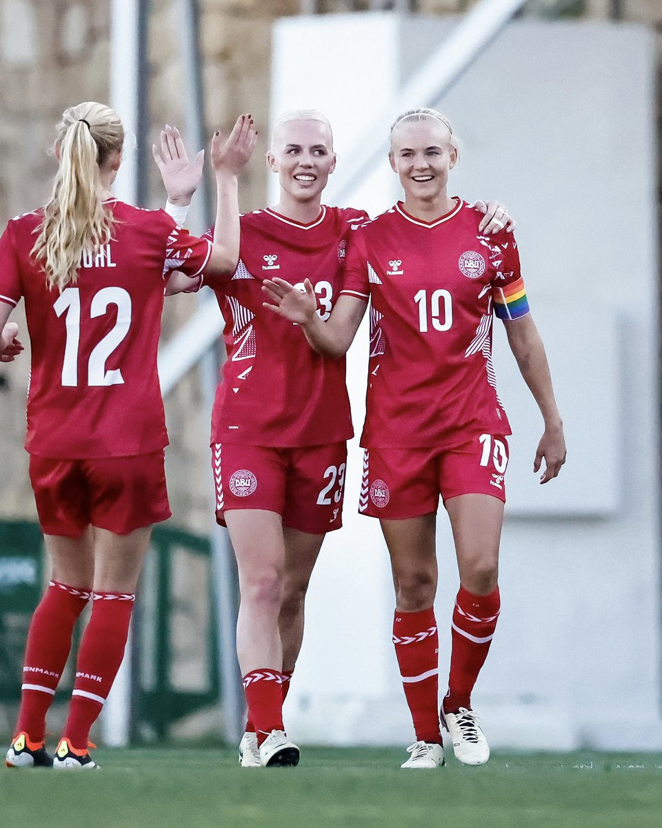 A good test to end the international break on. Amazing feeling being back representing Denmark again 🥰🇩🇰