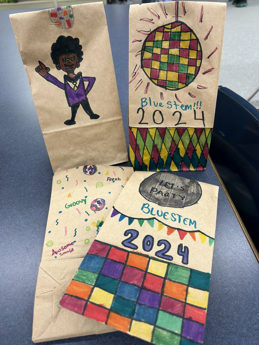 MichelleShiles's tweet photo. The student library advisory board @GrahamElem204 selected this year’s #bluestem party theme. Can you tell the theme from the party bags they created? #grahamlmc #groovy @AISLEd_org https://t.co/tuh2l8zGbe