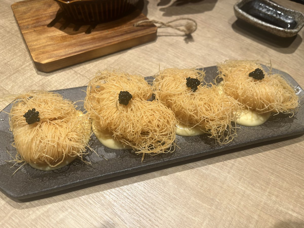 gorilla_tencho's tweet photo. 17年ぶりに会う友人との会合🍻
料理も日本酒も美味やった🤤 https://t.co/MvKmJNubfj