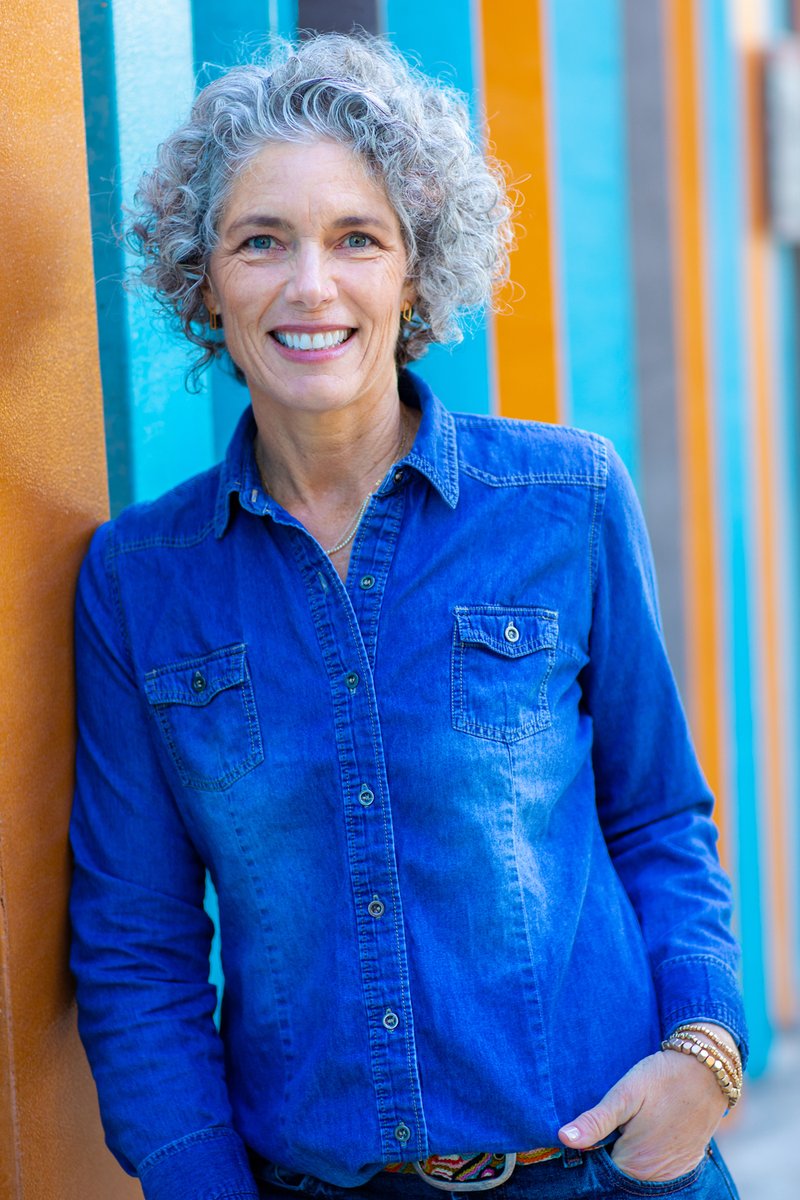 SCBWI CA-Los Angeles (@scbwisocalla) on Twitter photo Author Liz Garton Scanlon will speak at our in person Writer's Day on March 9. Catch a sneak peek in Kite Tales on the link. <a href="/LGartonScanlon/">Liz Garton Scanlon *INACTIVE*</a> #amwriting #kitlit #events #authors #authorscommunity
Kite Tales: scbwikitetales.com/2024/02/28/liz…
Event: scbwi.org/events/los-ang… Author Liz Garton Scanlon will speak at our in person Writer's Day on March 9. Catch a sneak peek in Kite Tales on the link. <a href="/LGartonScanlon/">Liz Garton Scanlon *INACTIVE*</a> #amwriting #kitlit #events #authors #authorscommunity
Kite Tales: scbwikitetales.com/2024/02/28/liz…
Event: scbwi.org/events/los-ang…