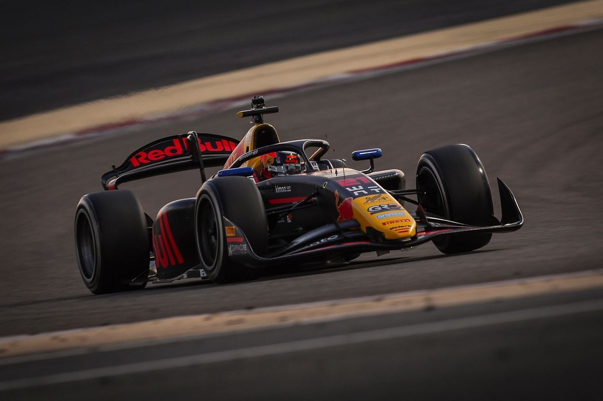 dani_liro's tweet image. 📅‼️ HORARIOS ‼️📅

JUEVES
12:30 - F1 Libres 1 🔴
14:00 - F3 Qualy ⚫️
14:55 - F2 Qualy 🔵
16:00 - F1 Libres 2 🔴

VIERNES
11:15 - F3 Sprint ⚫️
13:30 - F1 Libres 3 🔴
15:15 - F2 Sprint 🔵
17:00 - F1 Qualy 🔴

SÁBADO
10:00 - F3 Carrera ⚫️
11:30 - F2 Carrera 🔵
16:00 - F1 Carrera 🔴