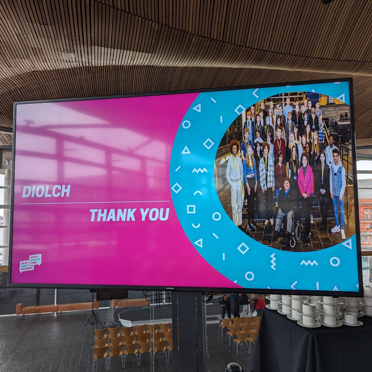 Mae ein harddangosfa wedi lansio wrth i'n hail dymor dod i ben!😁 Diolch i’r rhai a fynychodd ddoe ac i holl aelodau’r Senedd Ieuenctid am eu gwaith caled 👏 👏 👏