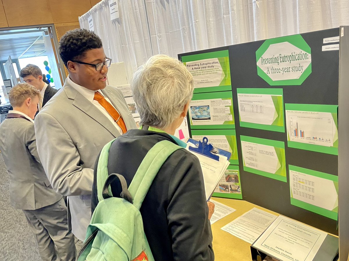 ⚠️🌎 Today is all about changing the world! Check out the Senior Division scientists impressing judges today.

🎁 You can win daily prizes just by talking science or cheering on your school using #GNOSEF

#stem #louisiana #science #nola #Technology #neworleans  #womeninstem