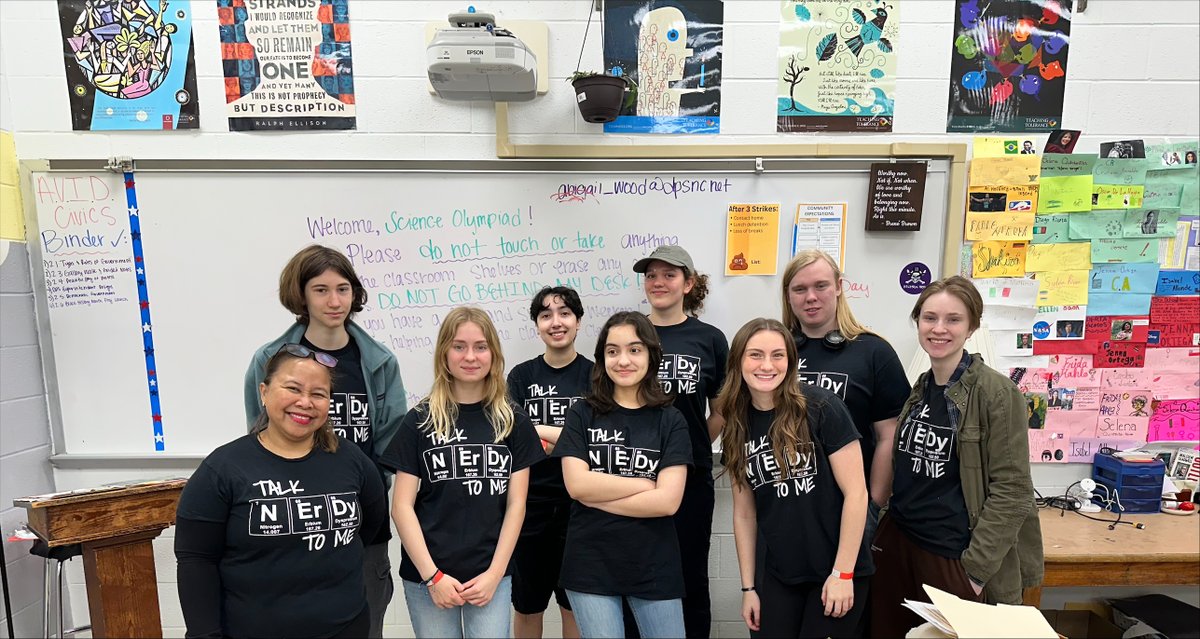 MCHSDurhamTech's tweet image. Our Science Olympiad team took home three medals at a recent competition @RiversideDPSNC. The t-shirts themselves are gold medal worthy!