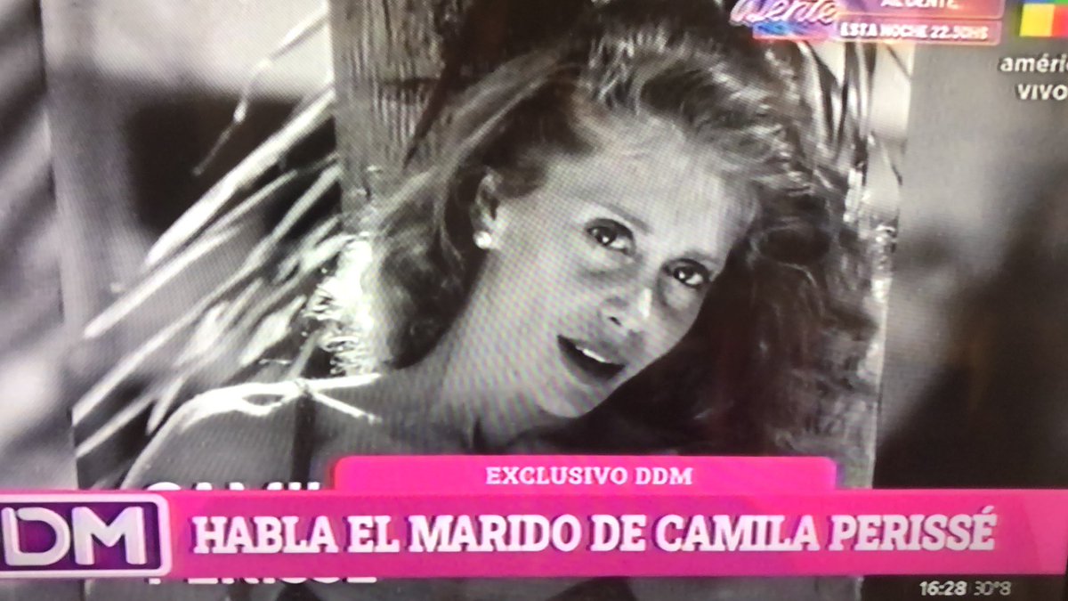AleGalloOK's tweet photo. "SOY Camila Perissé"

Te fuiste ayer pero te quedaste en mi corazón no solo como la BELLISIMA mujer que vi, te quedaste como ese amor inconmensurable que tuvieron con tu compañero.
Me dejaste una tarea, ayudar al Chino para generar esa ley que frene ese daño que te demolió la vida pero que en el último aliento pediste combatir.
Hasta siempre luchadora bonita 🙏🏻

PD: No olvidar este desgarro de vida.