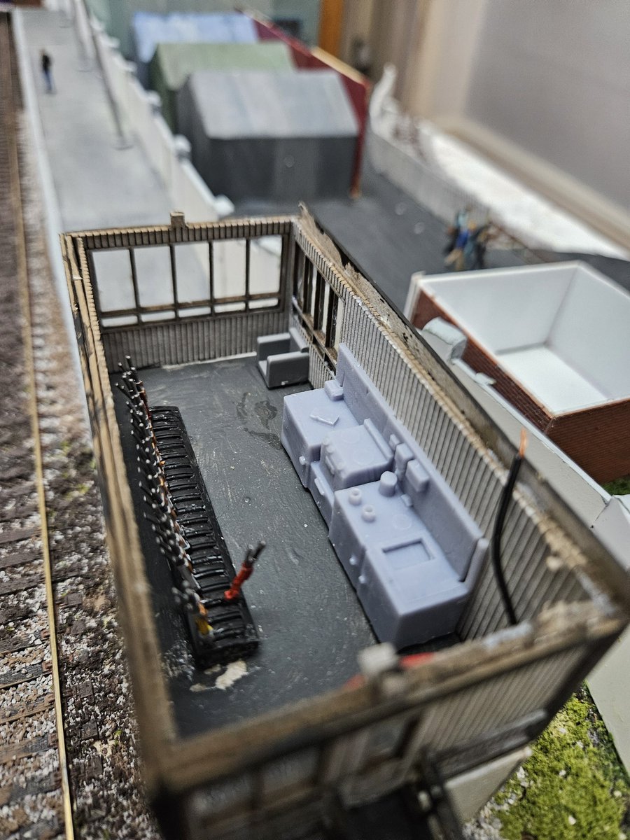 Nick_JS's tweet image. 3D printer back up and running. Whitelake South Signal Box is now getting its interior. Complete with small oven.