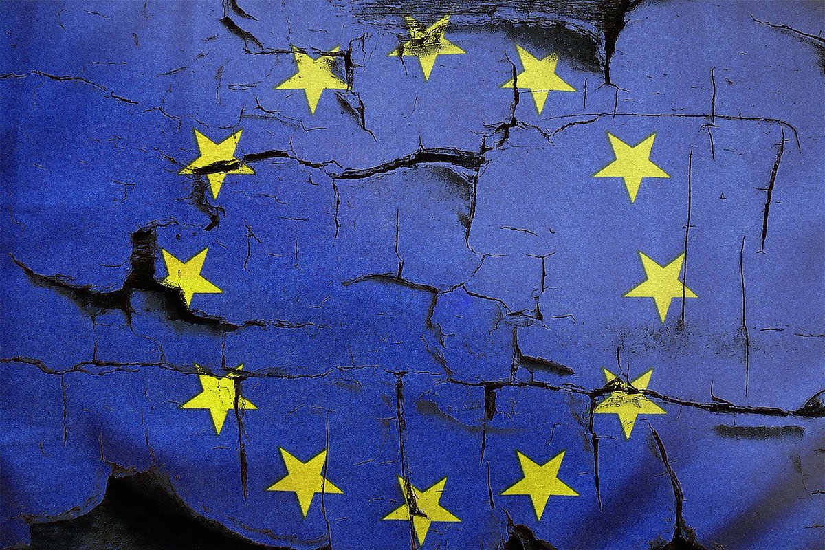 FueraMonsantoYa's tweet photo. Denuncian un caso de puerta giratoria en la Comisión Europea con la fusión Bayer-Monsanto: https://t.co/gAN9A23Zuy https://t.co/nkz1jtXmiM