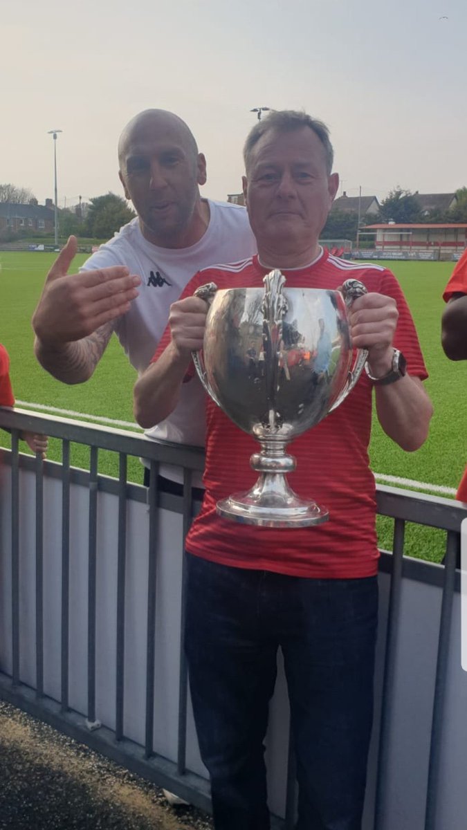 yorkhospball's tweet photo. 🆕 Interview with @PeterVale8 of the brilliant @RebelYellWFCSA and @ThePNLP speaks to us about the new #ycfc manager. 

🏆 success at #worthingfc 
4️⃣3️⃣3️⃣ common tactics and formations 
⚽️ the coaching staff coming with him 
🏟️ which players may follow

https://t.co/1SIuh81kVi https://t.co/kegXZo8gF2