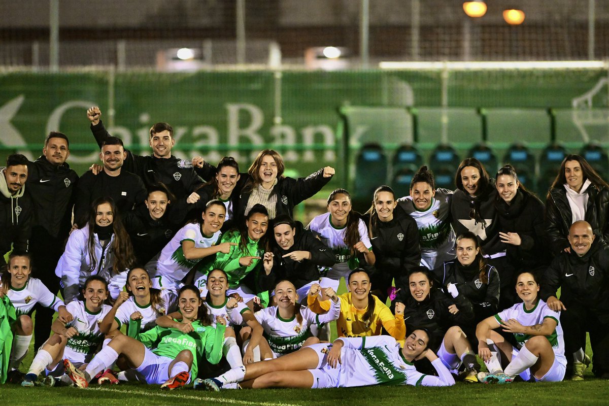 +𝟑 🔝

💚 𝑬𝒔𝒕𝒂 𝒇𝒂𝒎𝒊𝒍𝒊𝒂 𝒏𝒐 𝒔𝒆 𝒓𝒊𝒏𝒅𝒆 

#MuchoElche | #ElcheCFFCDGuiniguada