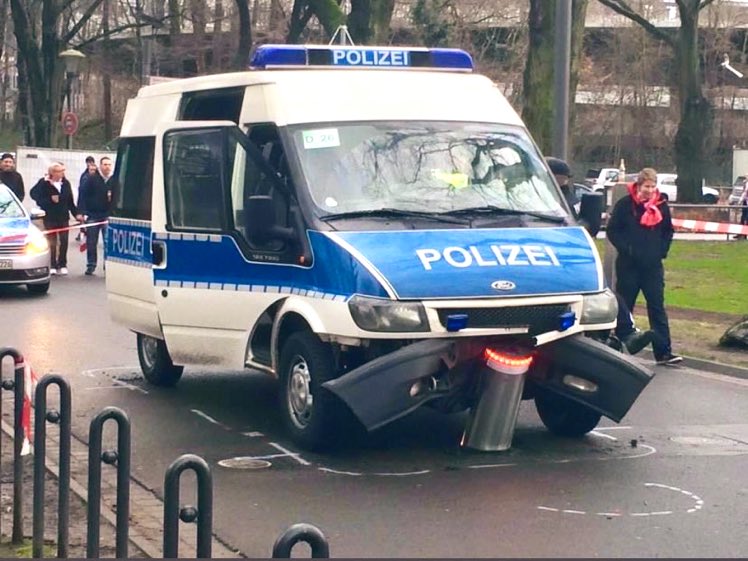 Absolutely NOBODY gets special treatment from the #WorldBollardAssociation.