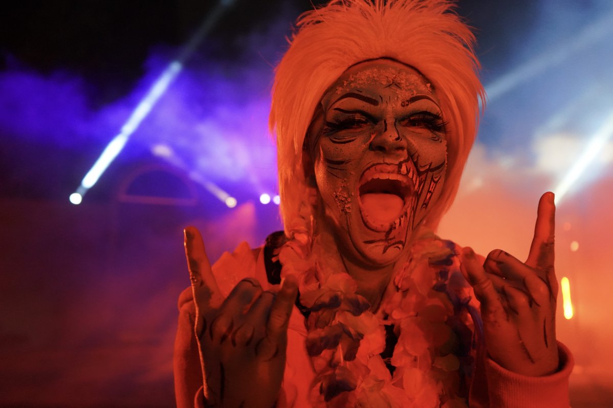 Don't miss out on the party of a lifetime during #ScreamBreak Fridays & Saturdays, Mar 22-Apr 13, where fear is the main attraction 💀. Get your tickets now! 🎟 bit.ly/48B9EPM