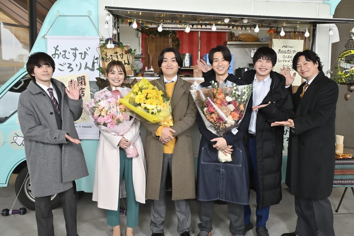 tv_life's tweet photo. 『おっさんずラブ-リターンズ-』#田中圭 #吉田鋼太郎 #林遣都 らがクランクアップ！「春田をやってきて良かったなと、心の底から思った」

🔻記事＆写真はこちら
https://t.co/LZgAbwM1gL

#おっさんずラブ #井浦新 #三浦翔平 #内田理央 #金子大地 #眞島秀和 #大塚寧々 @ossans_love https://t.co/1VUhs3wVJC