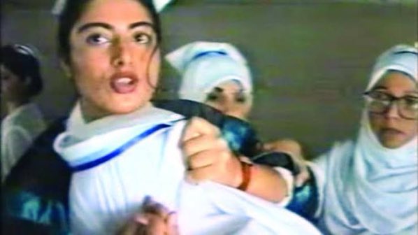 O günlerde yaka paça okul birincisini aşağı indiren şu kadın nerede, nasıl bir yaşam sürüyor acaba?