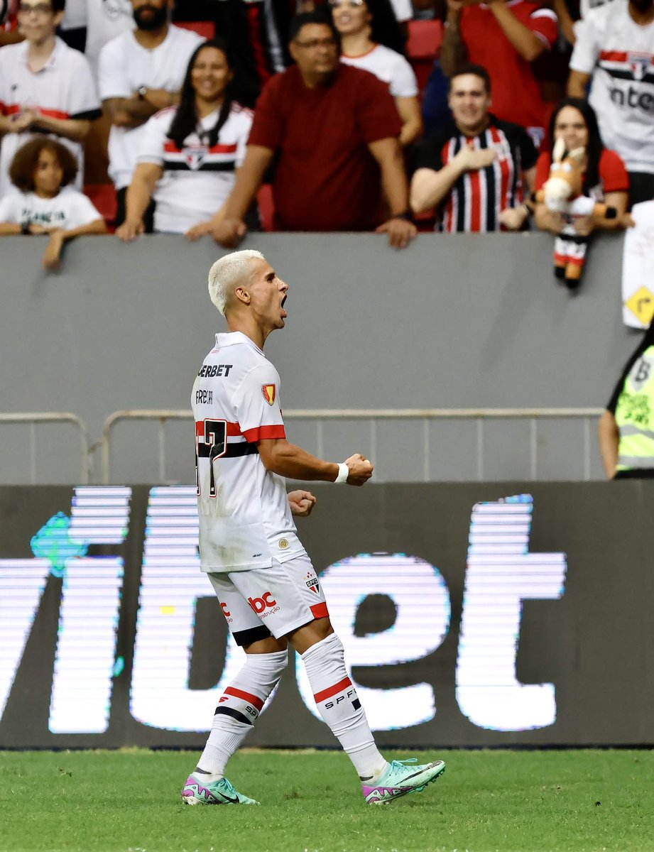 ⚽️ O primeiro gol pelo clube do coração!

#TricolorDesdeSempre
#VamosSãoPaulo 🇾🇪