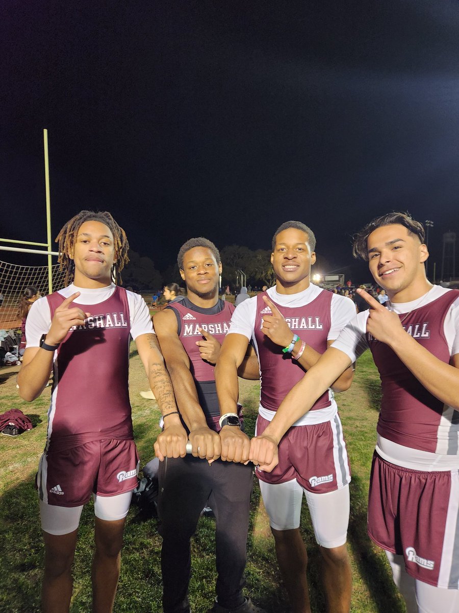 Varsity 1st place in the 4x1 and 4x2 relays.