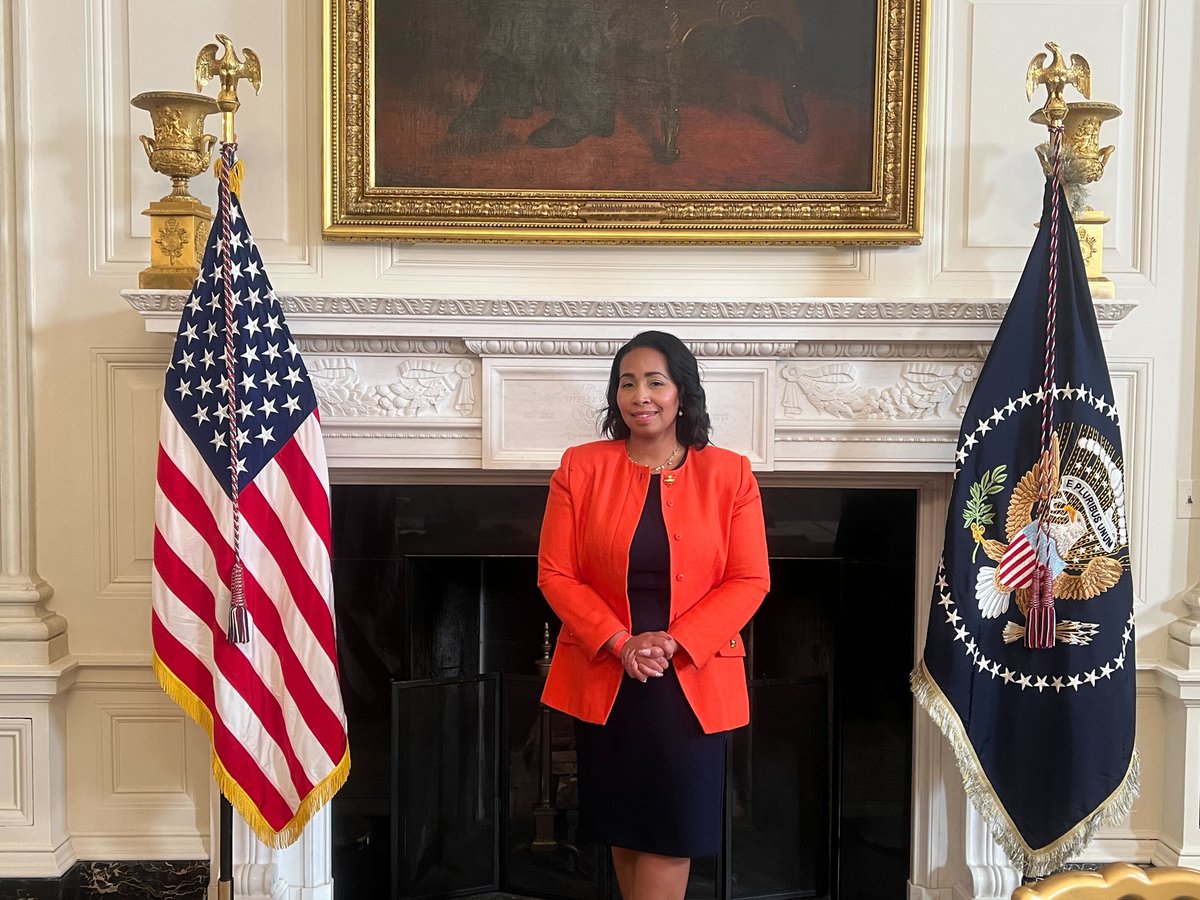 NNSC Executive Director, Sasha Cotton at the White House for an important conversation with President Biden and police chiefs from across America to highlight the importance of community &amp; law enforcement partnerships to address and prevent gun violence.