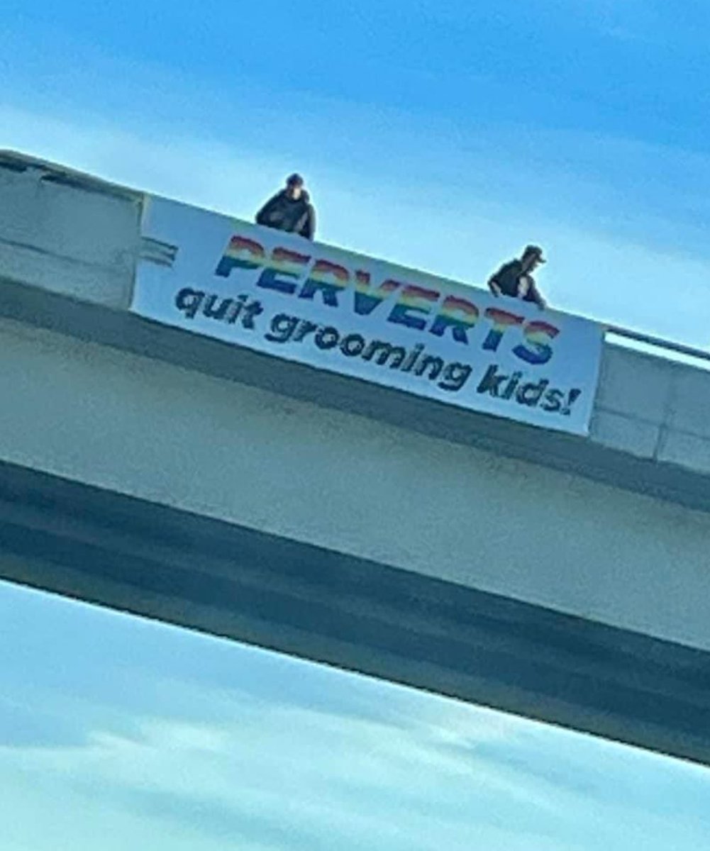 Mitchell_AB's tweet photo. Deerfoot Trail today. I’m both amazed and saddened that these people can use the internet to hate but not learn. https://t.co/mjgd55hZQJ