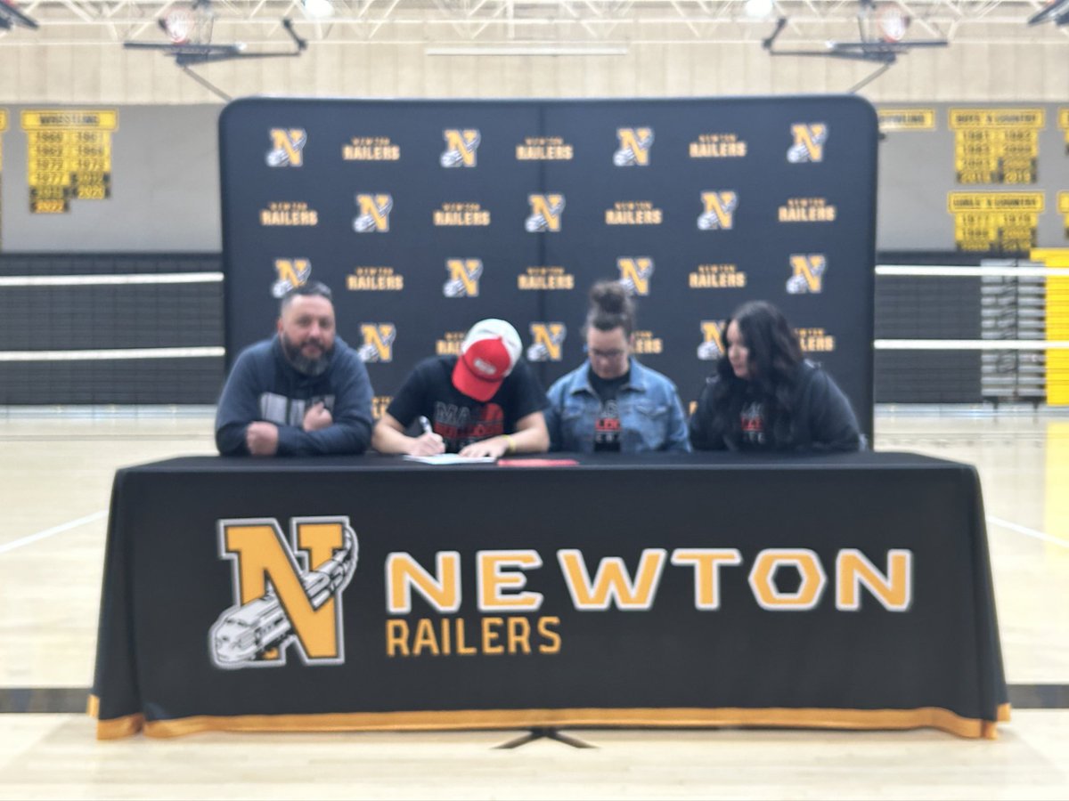 Ian Baker tweet media