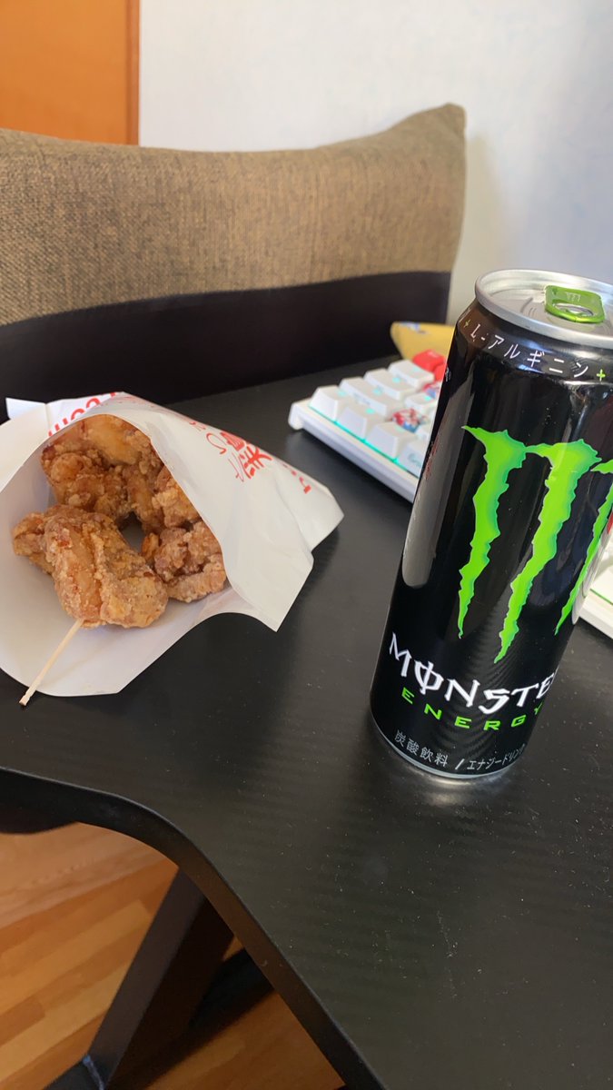 🐲今日の銀一🐲

チートデイ😎
好きな物だけ食べて、好きなことをした1日！

今日からまた切り替えて、トレ飯🔥

#d1wgp3
#ドクターストレッチ
#銀座一丁目店
#ピカイチ銀一
#ストレッチトレーナーはストレッチを欠かさない