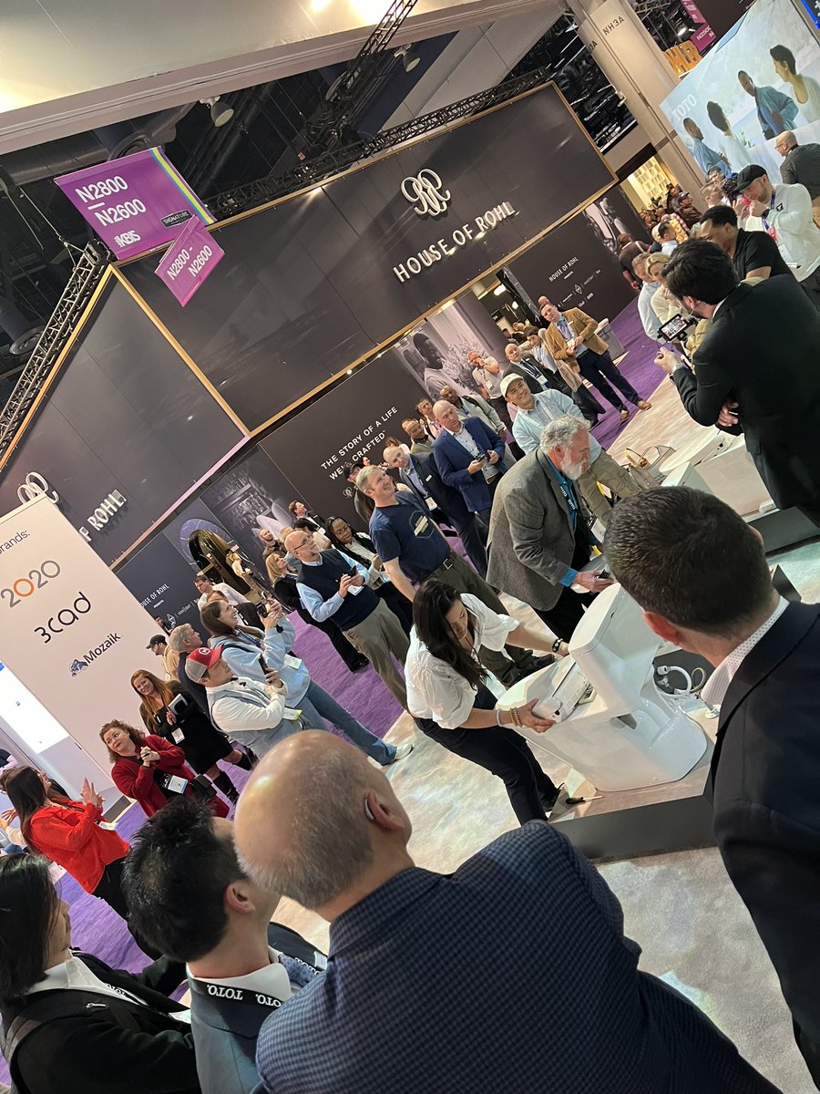 TOTOUSA's tweet image. What better way to close out night two of #KBIS2024 than with an epic back-to-back “Fastest in the West” #WASHLET installation contest battle royal!?
