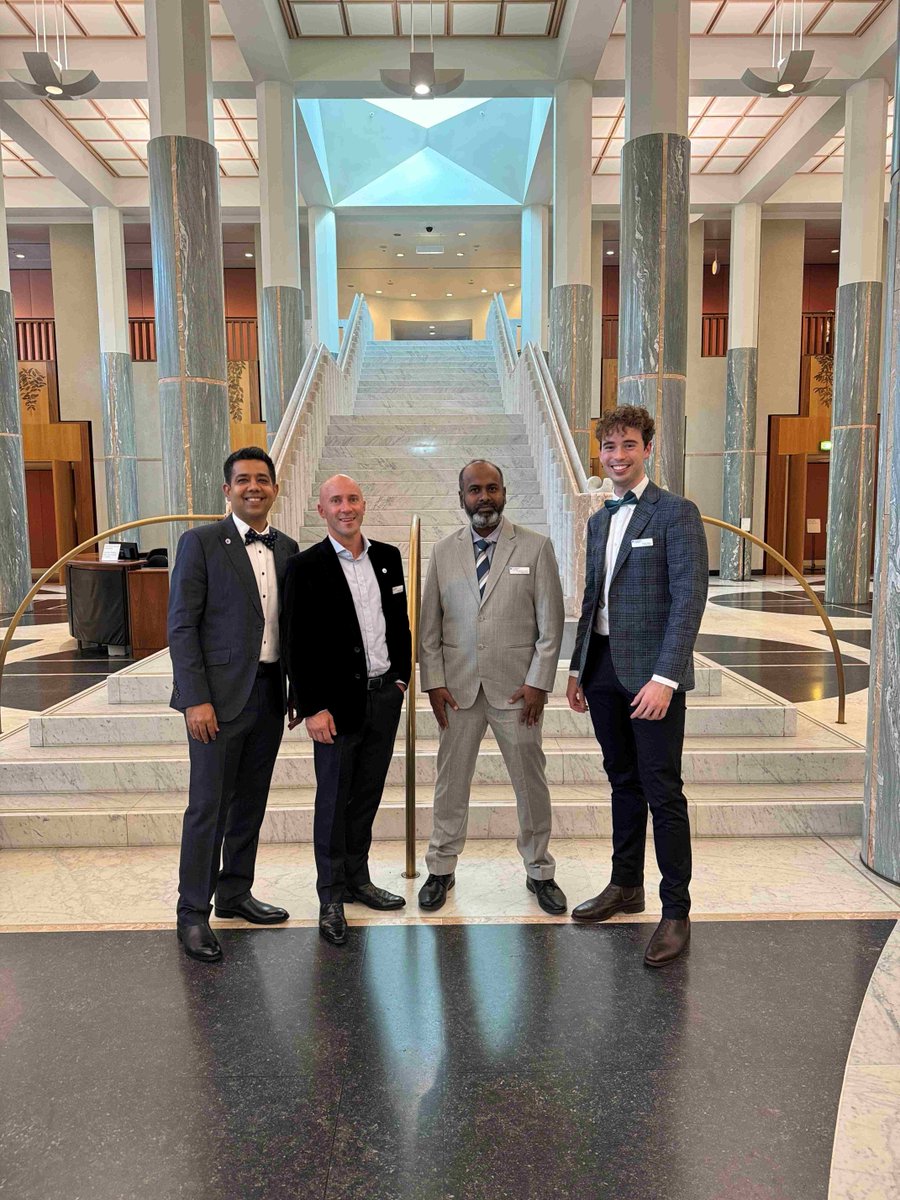 Associate Professor Amirali Popat from @UQPharmacy and Dr Sam Harvey from UQ's School of Health and Rehabilitation Sciences were among 4 #UQ Fulbright scholars who attended the Fulbright Gala Presentation Dinner to celebrate last night. @popatlab @SRHarvey_ #FulbrightScholars