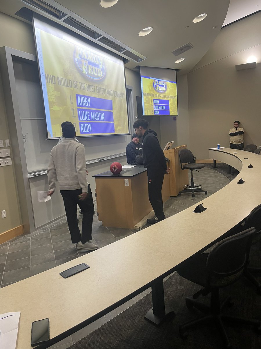 Manchester Football tweet media