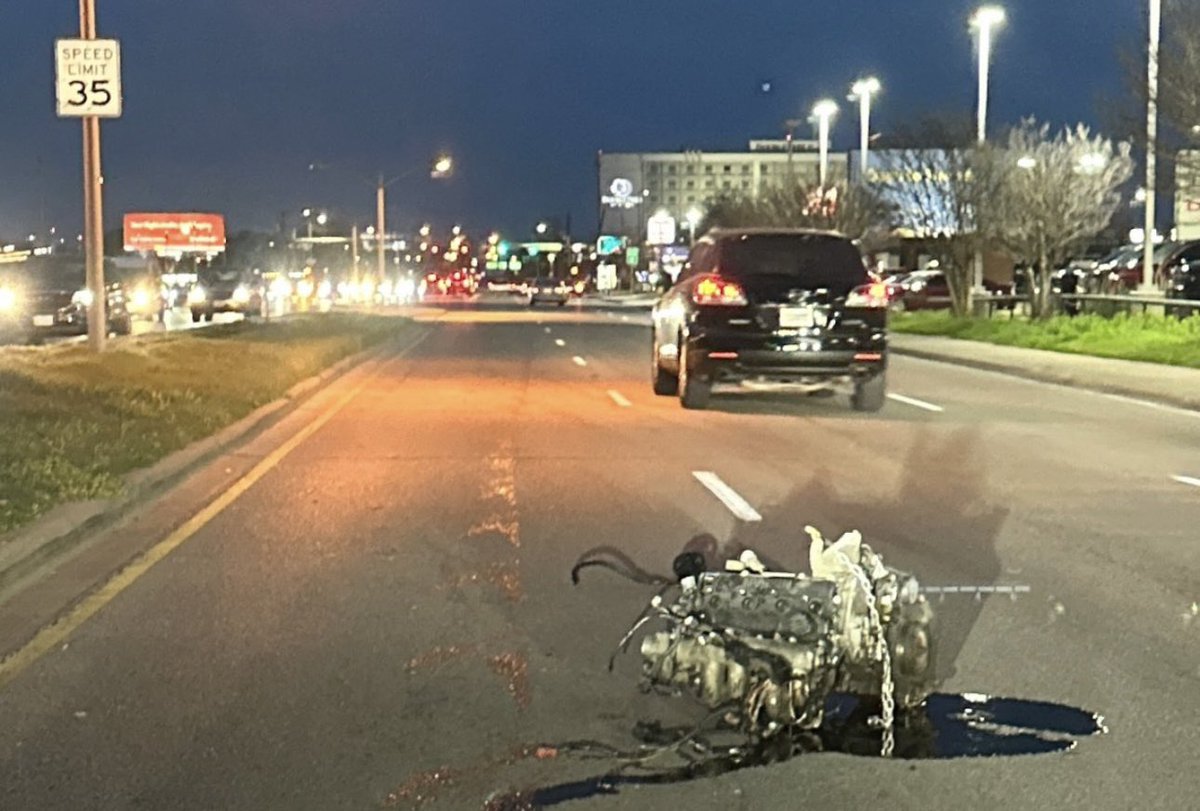 DallasTexasTV's tweet photo. Someoneβs car engine is laying in the middle of Mockingbird rd in Dallas https://t.co/Bdf6FtmceA