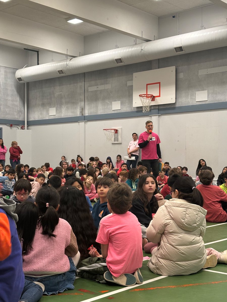 Caulfeild School tweet media