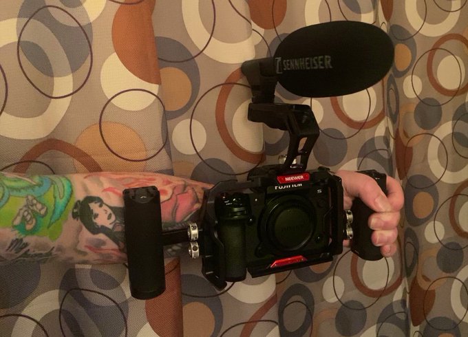 Hey, Siri, how do I show that I&rsquo;m fully erect without showing that I&rsquo;m fully erect? https://t.co/s4x<a href="/tag/superstars"class="tags"><span>#superstars</span></a><a href="/tag/pmv"class="tags"><span>#pmv</span></a><a href="/tag/pornmusicvideo"class="tags"><span>#pornmusicvideo</span></a><a href="/tag/pornisnotev"class="tags"><span>#pornisnotev</span></a>