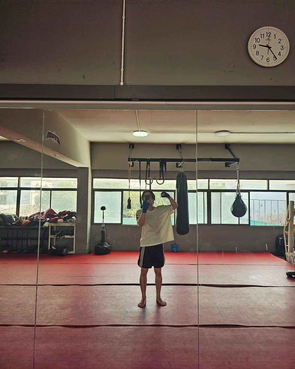 Binmyheart999's tweet photo. Me Myself &amp; I 🤍🤍 (2)

IG : bbrightvc

Bright Vachirawit
#bbrightvc @bbrightvc https://t.co/xHk0NF26Gy