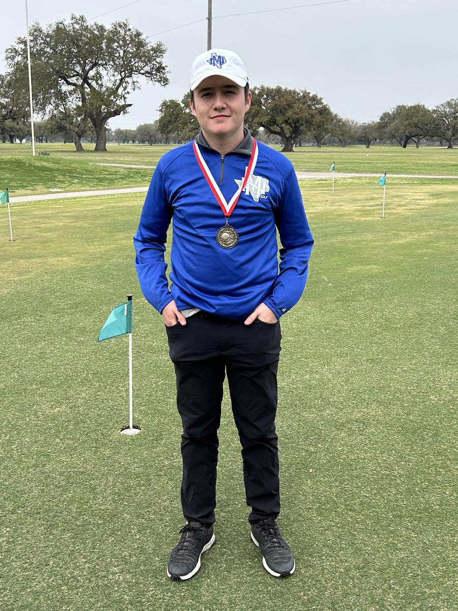 Boys competed well today in The Jourdanton Invitational, Ethan Emory came home with a 1st place finish!  Back to work next week at Randolph ⛳️🏌🏻 #TTP