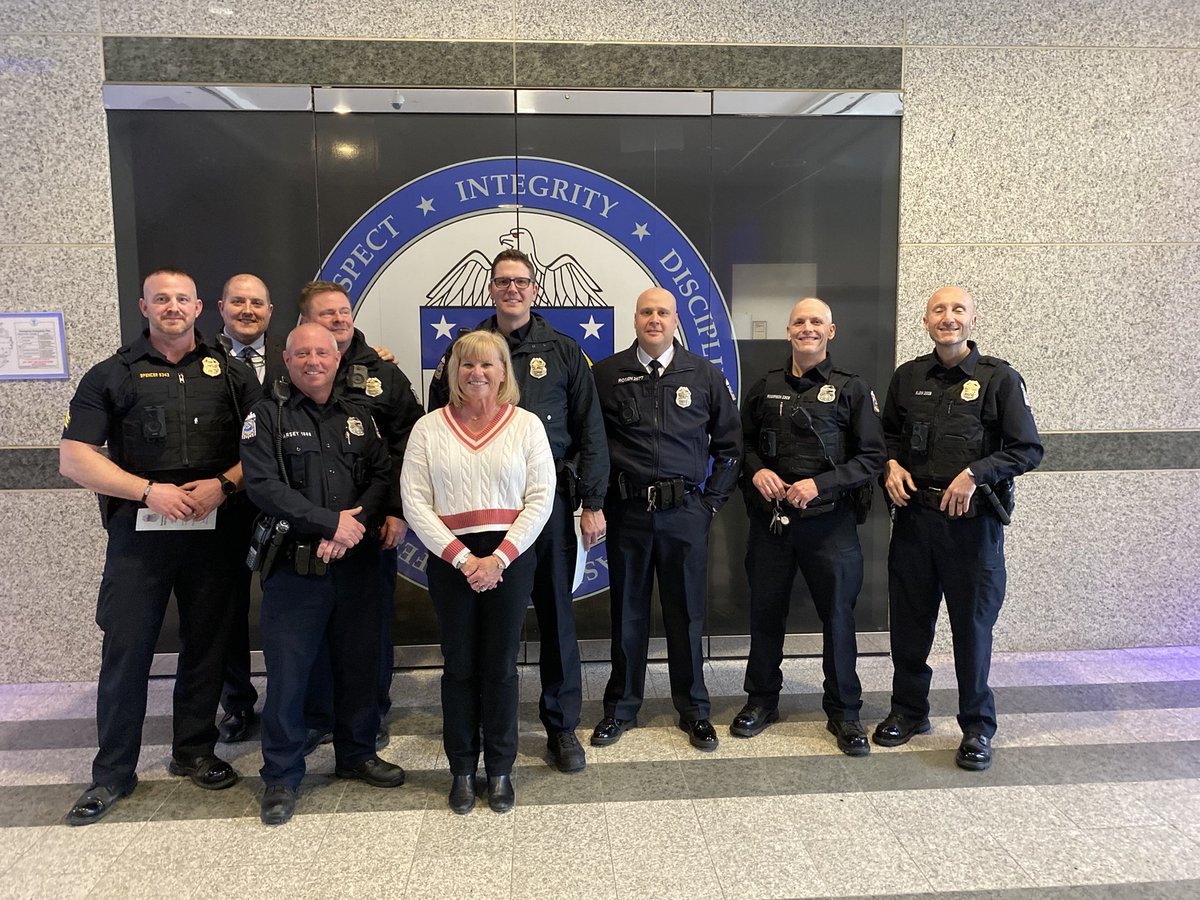 Bitter sweet day in Property Crimes.  Congratulations to Det. Zach Rosen for being awarded the Property Crimes Detective of the year.  Also, congratulations to Det. Pam Hackett for her 31 years of service to our residents.  #congrats #happyretirement <a href="/ColumbusPolice/">Columbus Division of Police</a>