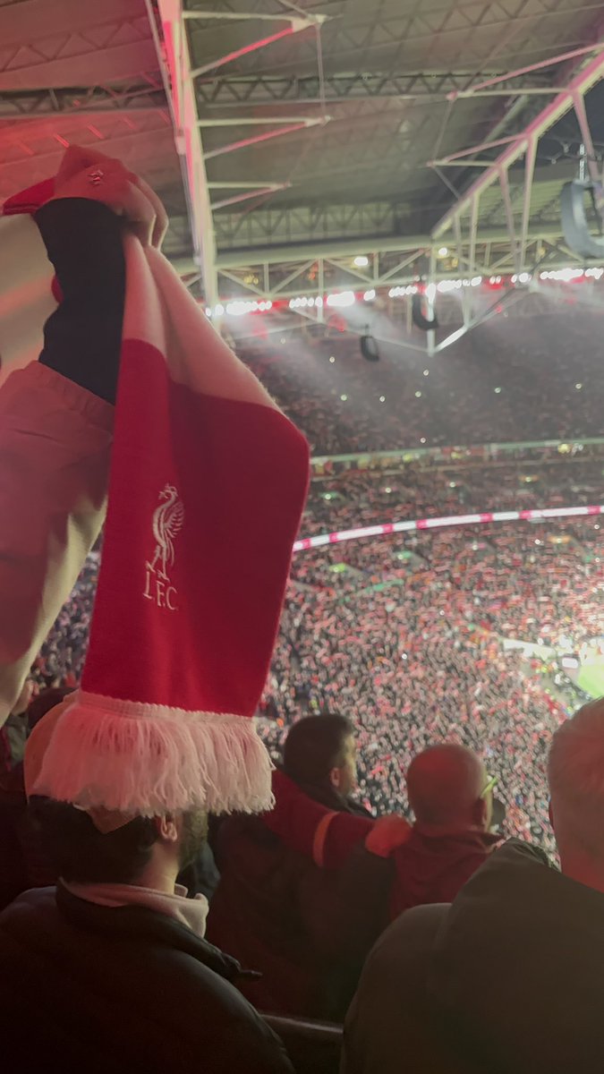 EricaPrimrose's tweet photo. Ticked off a lot of firsts this weekend:
- First game back of this season ✅
- First away game ✅ 
- First Final ✅
- First in-person trophy lift ✅

So grateful for the amazing opportunity🏆⚽️#YNWA #LFC https://t.co/fsuFOnN3iP