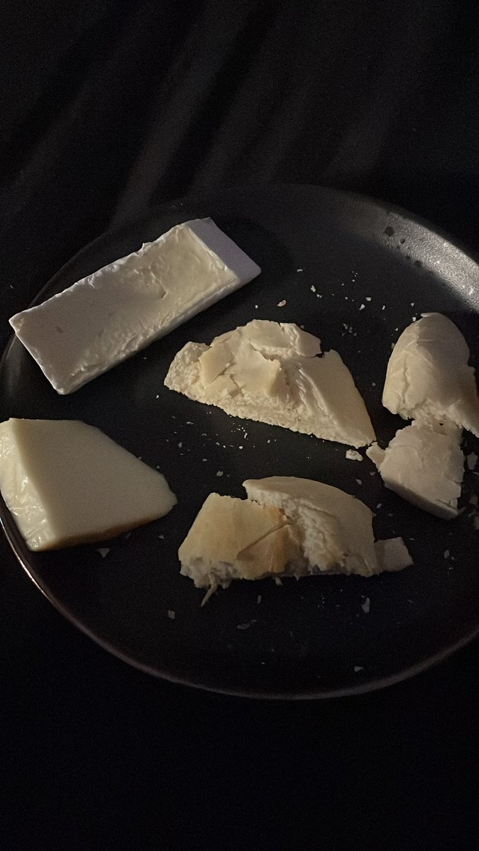 aschenbastard's tweet photo. bro i fuckin love cheese man https://t.co/yohW29ejRj