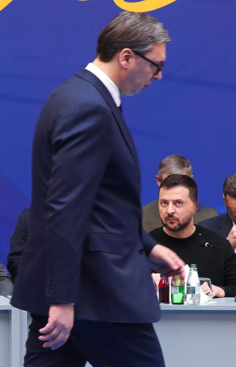 🚨 Ukrainian President Volodymyr Zelensky knows very well who Putin's puppet is in Belgrade 🤡

#SlavaUkraïni 🇺🇦