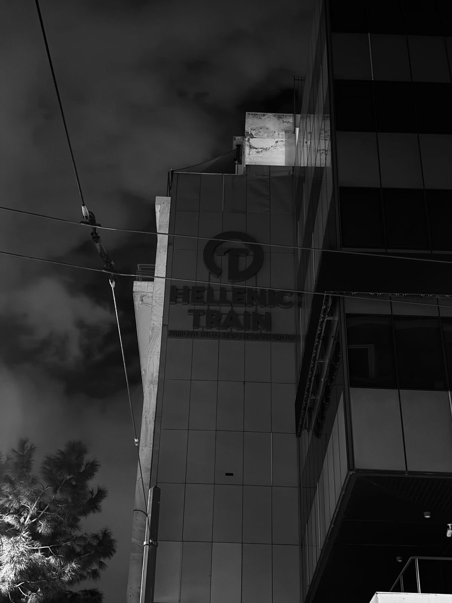 Neolaia_Syriza's tweet image. 28/2 Τέμπη | 57 ψυχές 

1 χρόνος από τη στιγμή που ο χρόνος σταμάτησε.

Δεν ξεχναμε. #Τεμπη #τεμπη_εγκλημα #hellenic_train