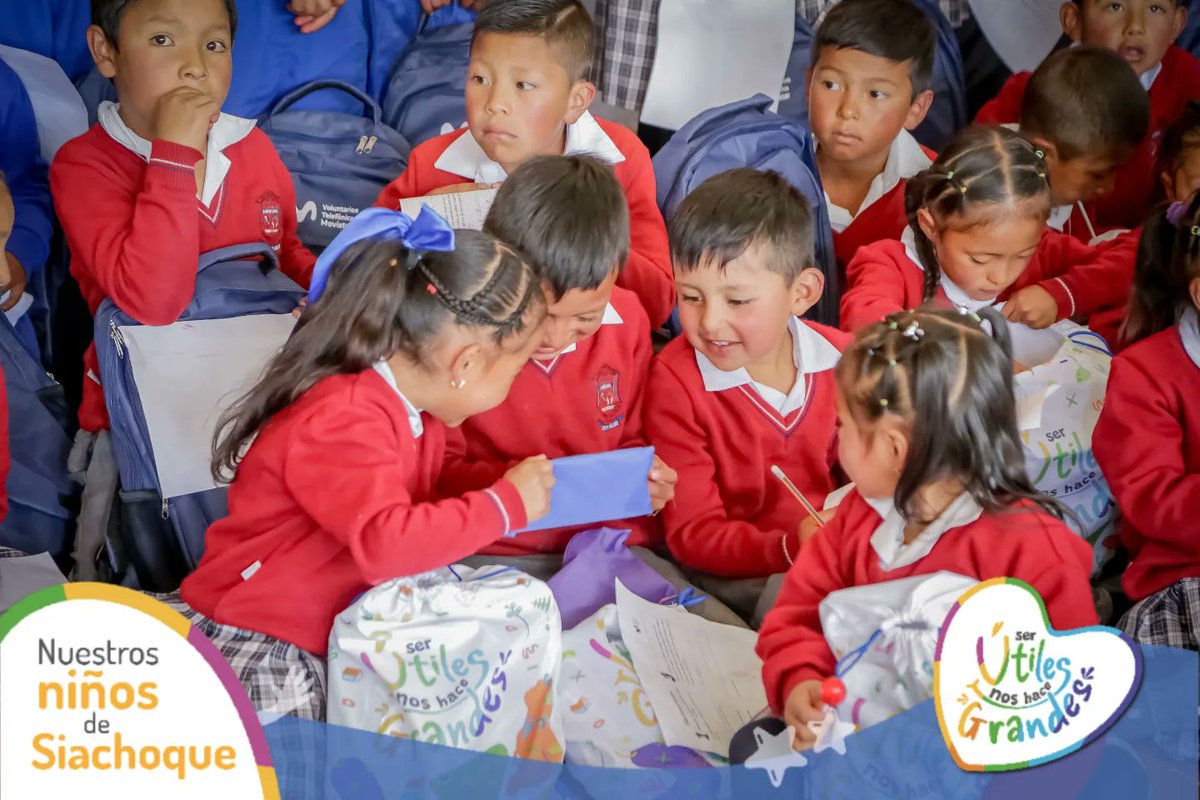 DanielaAssisF's tweet photo. ¡Gracias por su amor y compromiso con la educación en Boyacá!💚 https://t.co/Q9lejk9pUS
