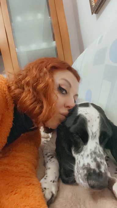 17 a&ntilde;os de amor que nos has dado 💔esta foto la saqu&eacute; ayer antes de decirte adi&oacute;s .  Ya brilla una estrella