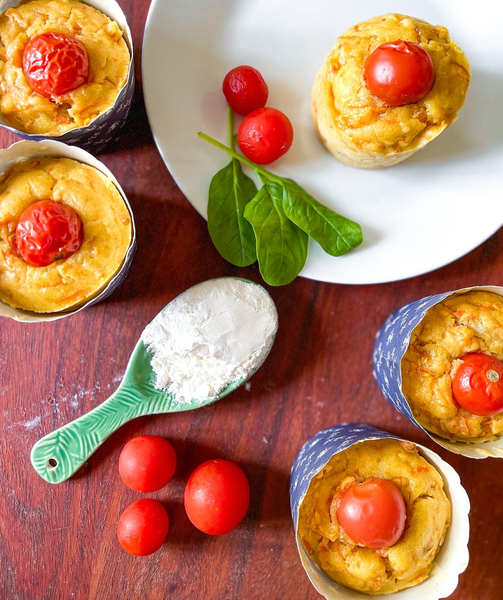 Love these savory muffins with ricotta and carrots - made with Italian 00 flour from #PureFlourFromEurope jollytomato.com/savory-muffins…