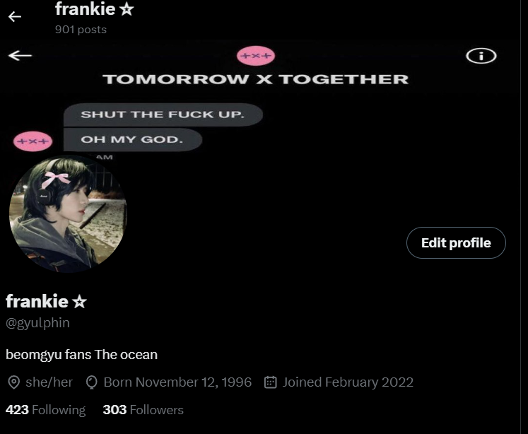 THANK YOU SM FOR 300 MILLION FOLLOWERS ily 🩷🩷