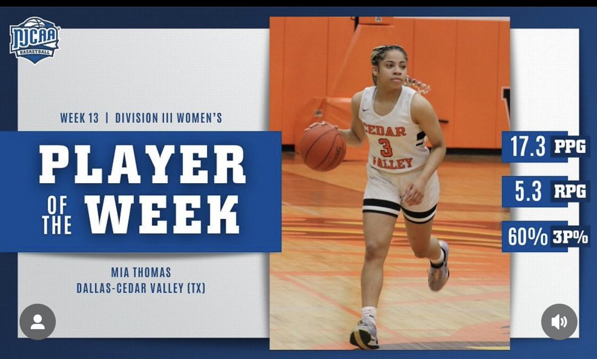 Mia Thomas tweet media