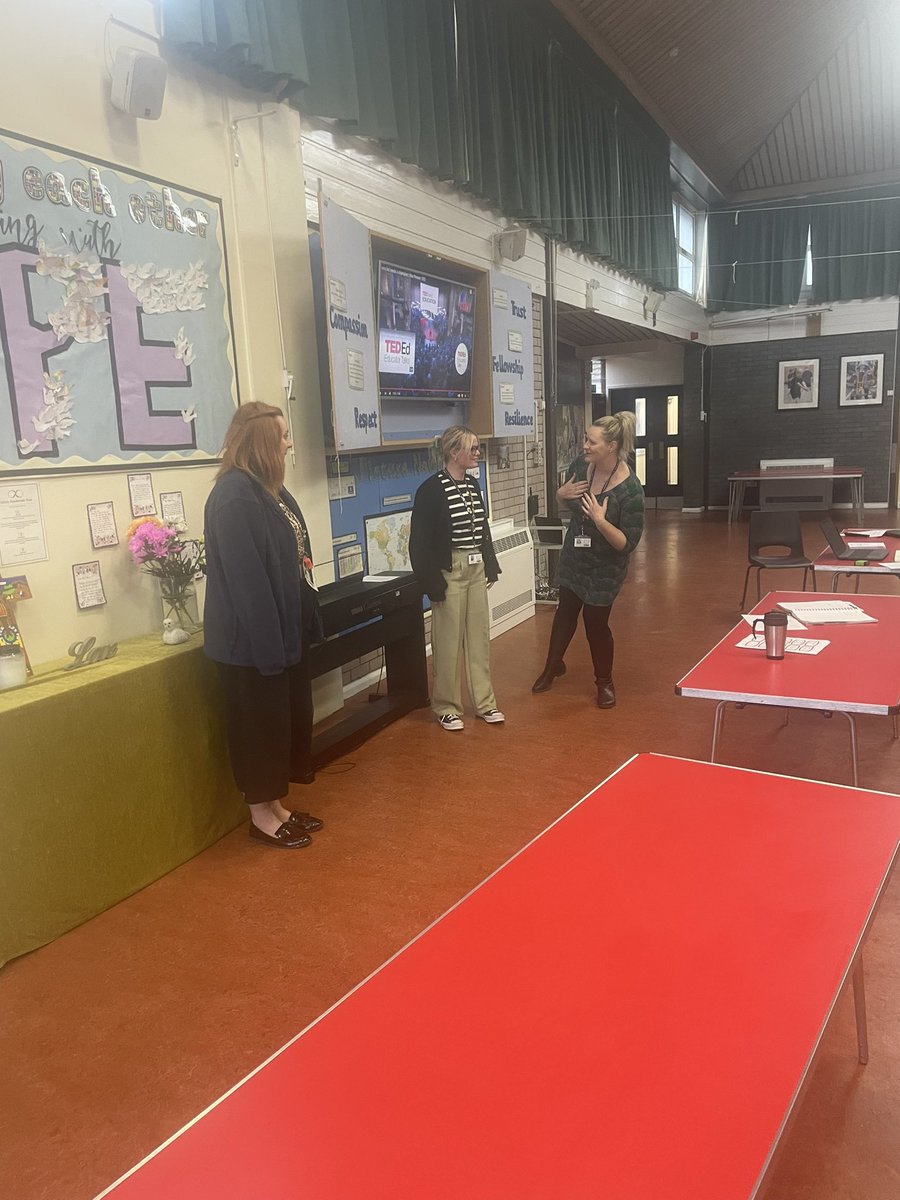 Nothing like some scenario based learning in a PDM <a href="/StThomasBoston/">St Thomas’ CE Primary Academy Boston</a> what great sports <a href="/MissLBrittain/">Miss Brittain</a> <a href="/CharlotteAmpso1/">Miss Ampson</a> <a href="/MrsSmithStT/">Alison Smith</a> #effectivecpd