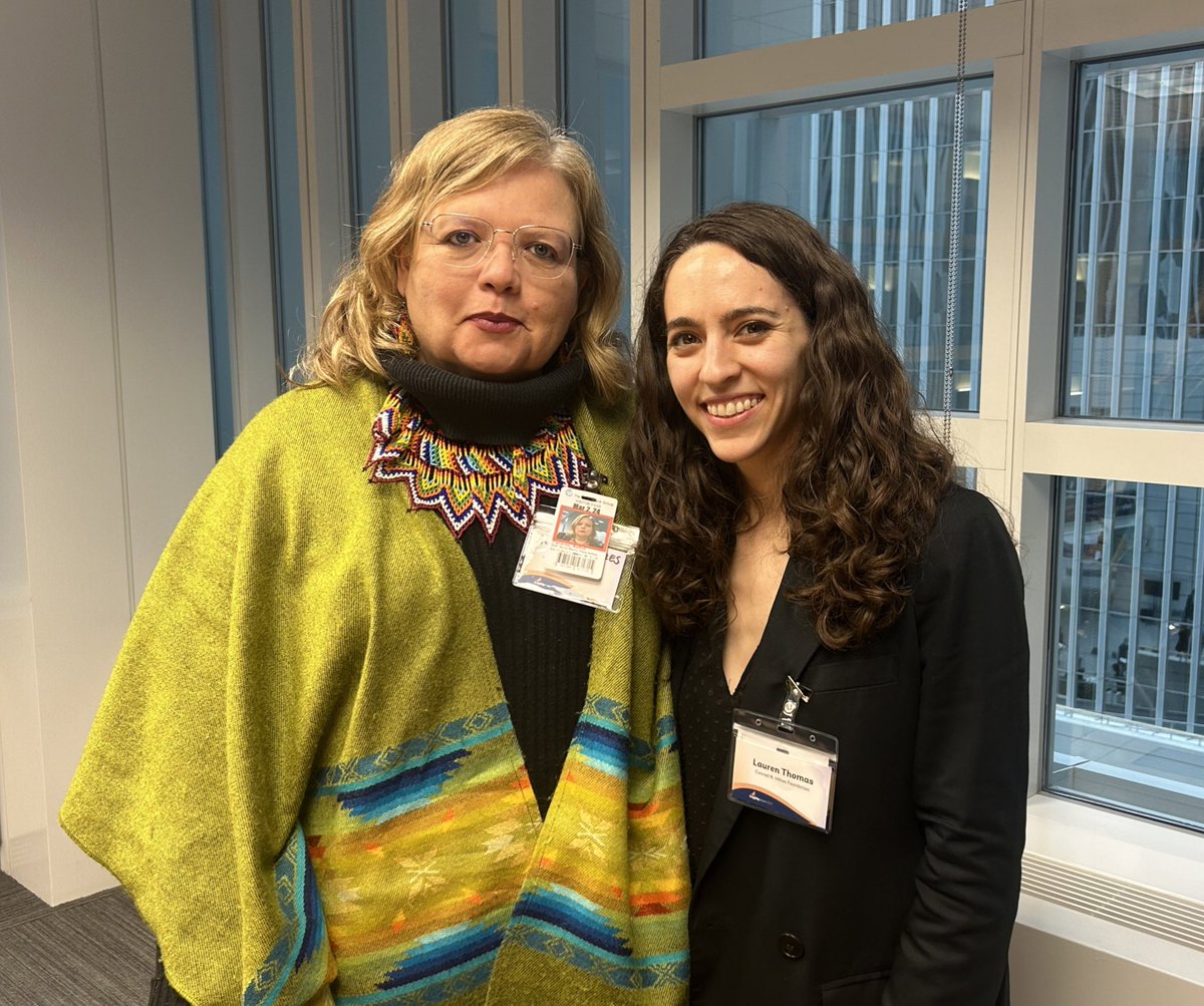 AstridCaceresC's tweet image. En reunión con Hilton Foundation en el marco del “#FragilityForum 2024”, del @WorldBank hablamos con Lauren Post Thomas para materializar su apoyo a las estrategias de gobierno para la niñez, en especial la donación para migración en el Pacífico Colombiano y frontera venezolana.